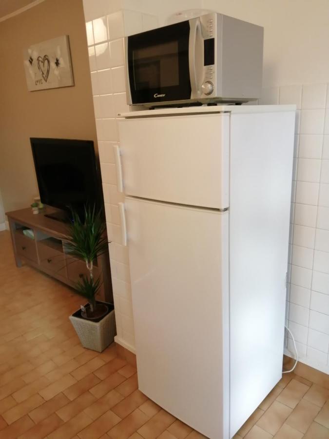 Appartement Type F2 Proche Paris 25 Km Andilly  ภายนอก รูปภาพ