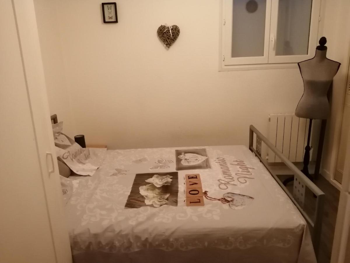 Appartement Type F2 Proche Paris 25 Km Andilly  ภายนอก รูปภาพ