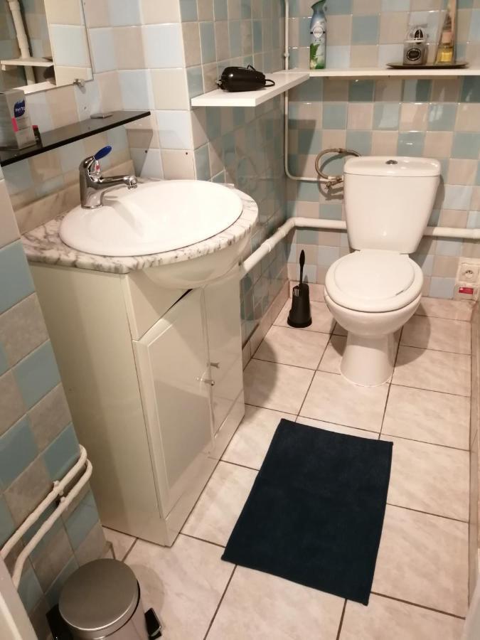 Appartement Type F2 Proche Paris 25 Km Andilly  ภายนอก รูปภาพ